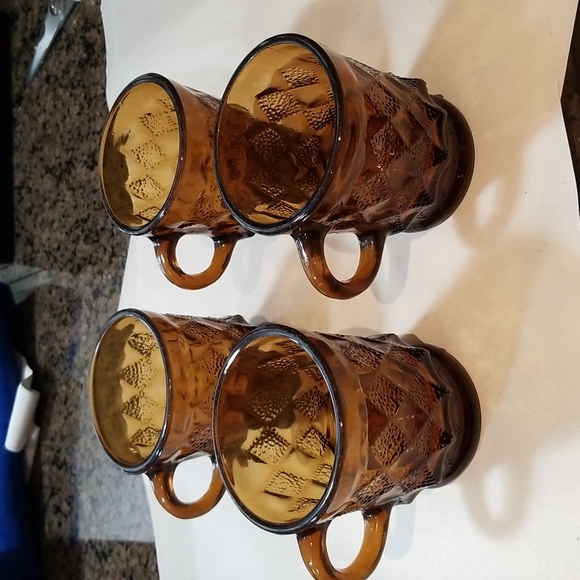 Vintage Anchor Hocking Fire King Amber Glass Mugs Set of 4 - Picture 1 of 5